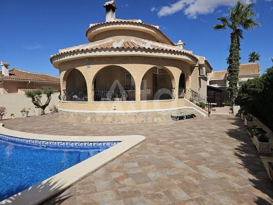 3 bedroom Villa in Benijófar - AG151621 - Photo - 1