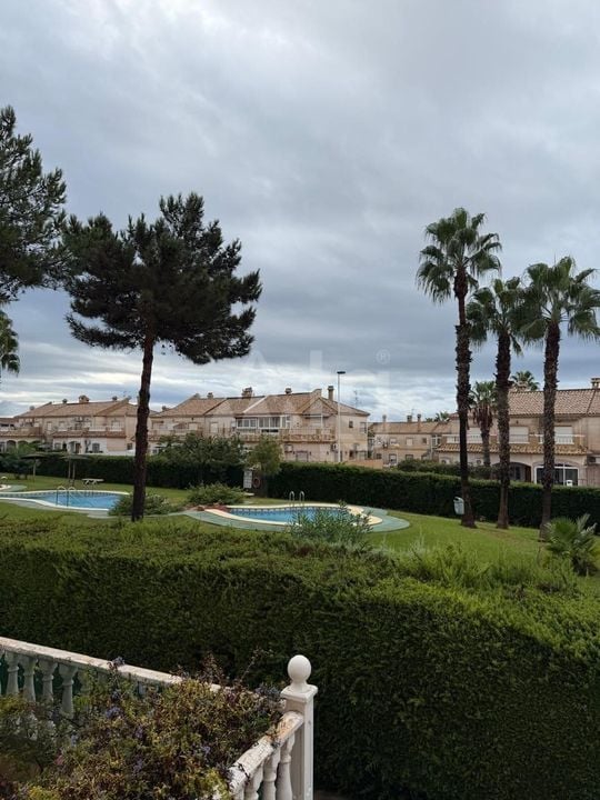 Townhouse de 2 chambres à Torrevieja - AG151623 - Photo - 2