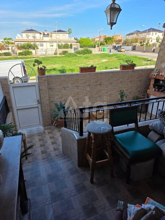 Townhouse de 2 chambres à Torrevieja - AG151623 - Photo - 4