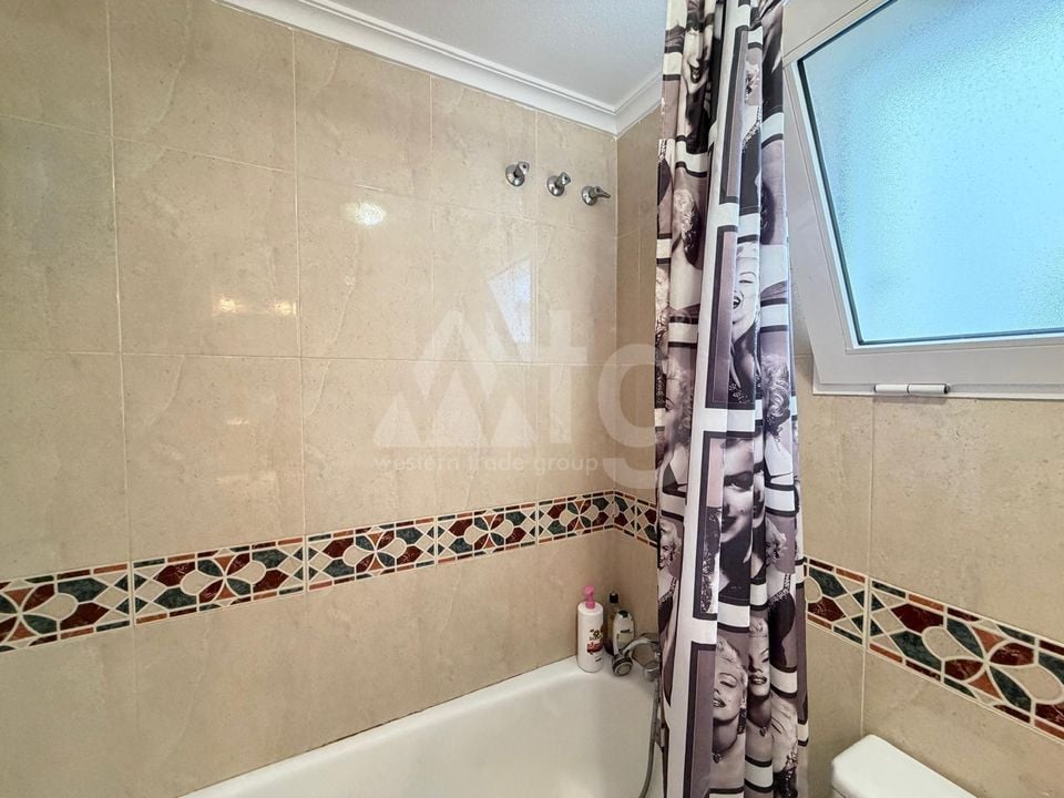 Appartement de 2 chambres à Torrevieja - AG151630 - Photo - 19