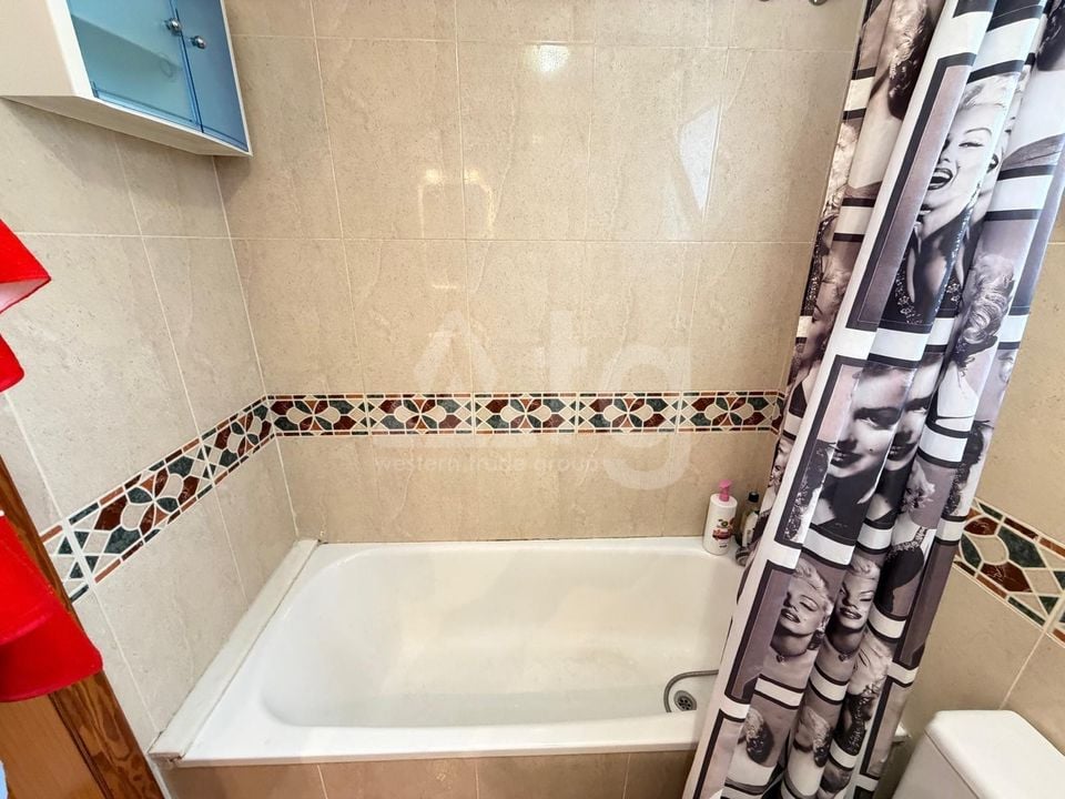 Appartement de 2 chambres à Torrevieja - AG151630 - Photo - 20