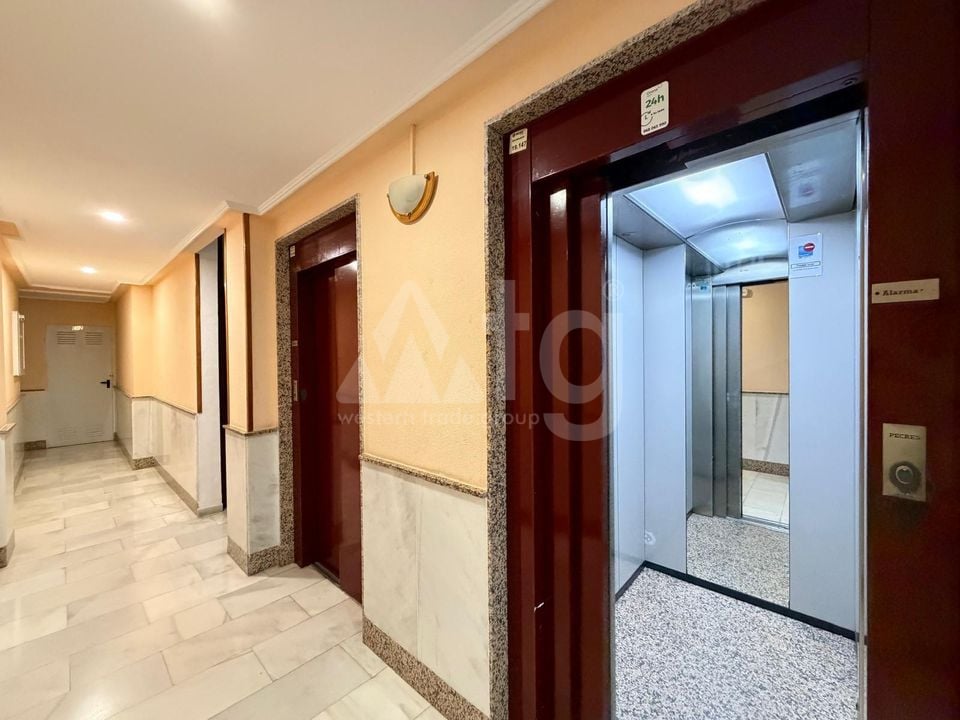 Appartement de 2 chambres à Torrevieja - AG151630 - Photo - 24
