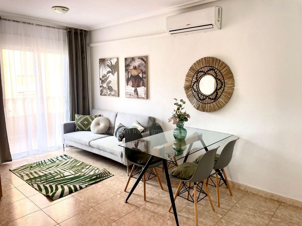Appartement de 1 chambre à Torrevieja - AG151655 - Photo - 1