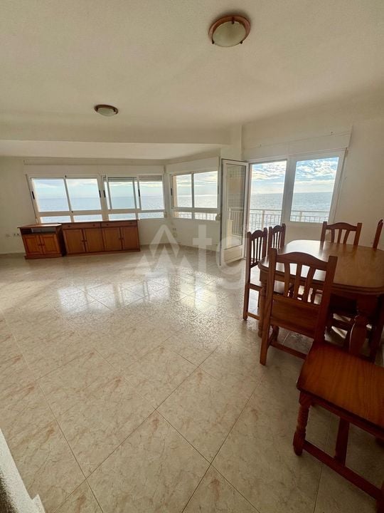 Appartement in Torrevieja, 4 slaapkamers  - AG151660 - Foto - 2