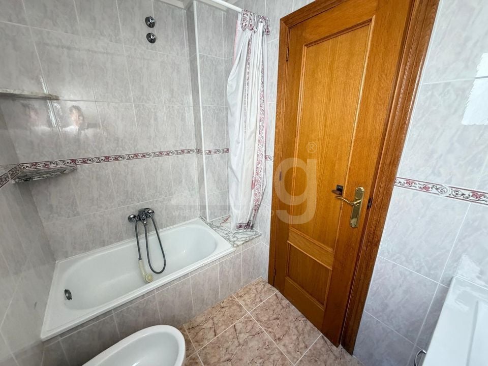 2 Schlafzimmer Penthouse-Wohnung in Torrevieja - AG151693 - Foto - 17