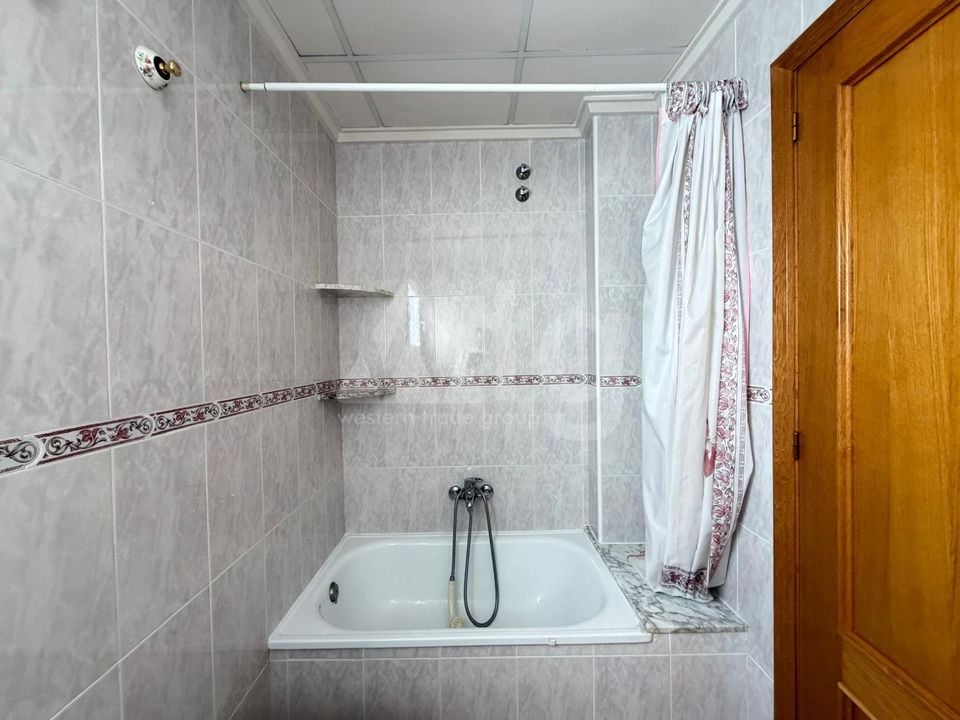 2 Schlafzimmer Penthouse-Wohnung in Torrevieja - AG151693 - Foto - 18
