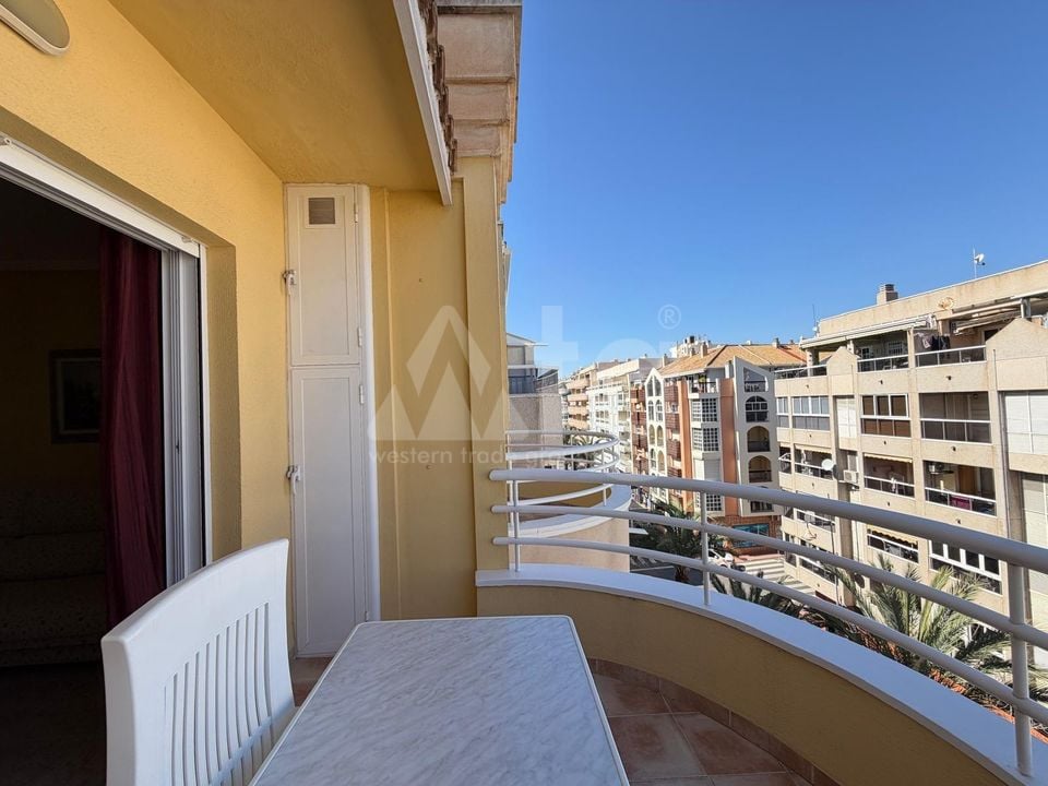 2 Schlafzimmer Penthouse-Wohnung in Torrevieja - AG151693 - Foto - 23