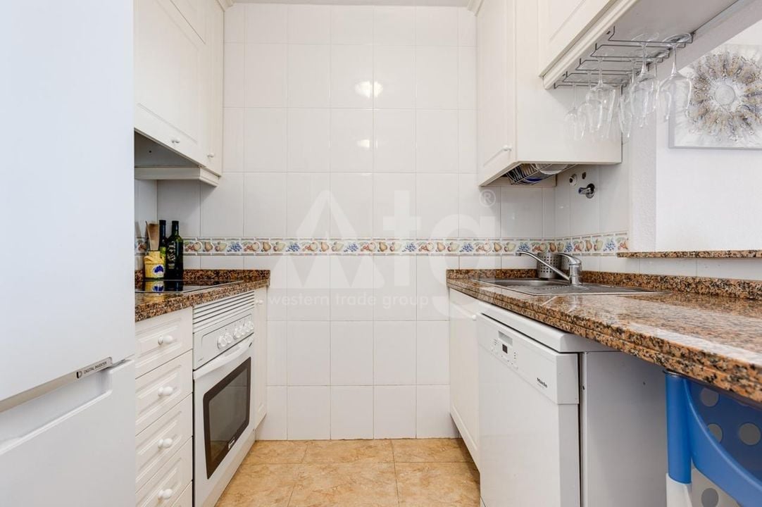 Appartement de 2 chambres à Torrevieja - AG151695 - Photo - 12