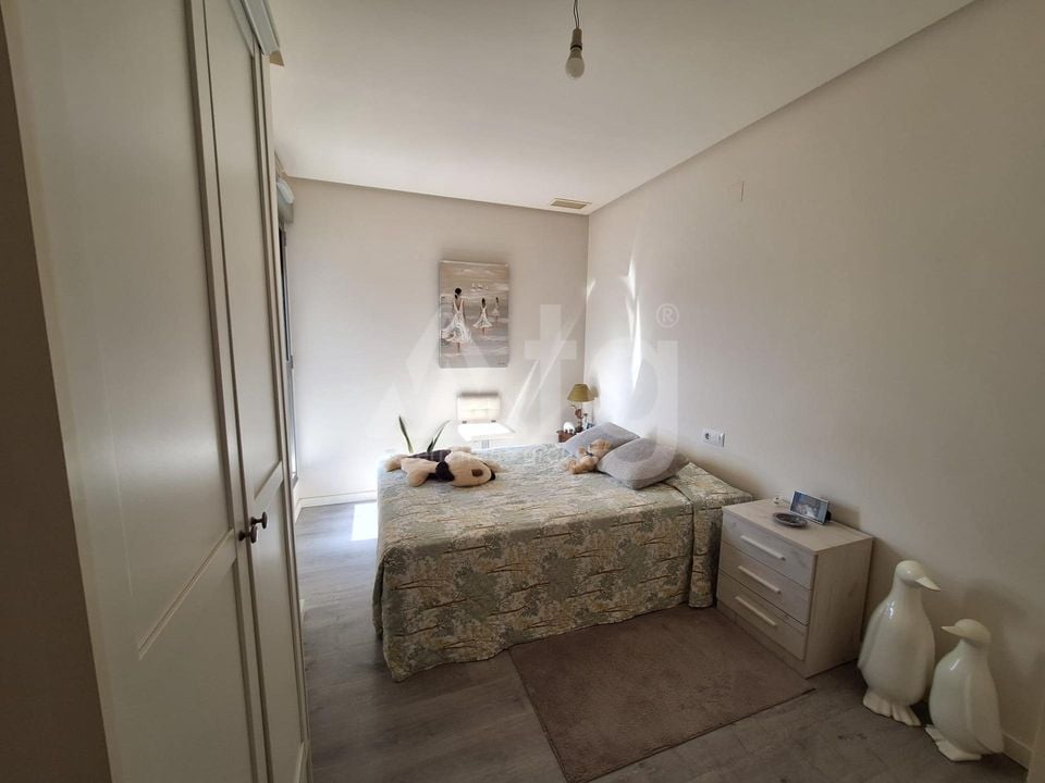 2 bedroom Apartment in Orihuela Costa - AG151699 - Photo - 8