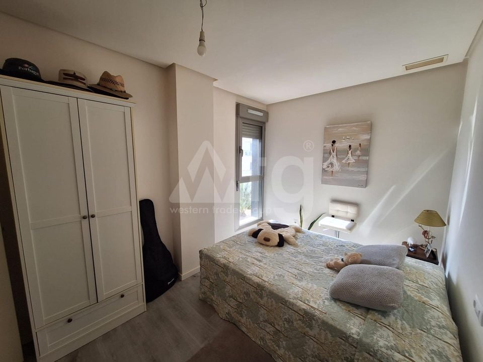2 bedroom Apartment in Orihuela Costa - AG151699 - Photo - 9