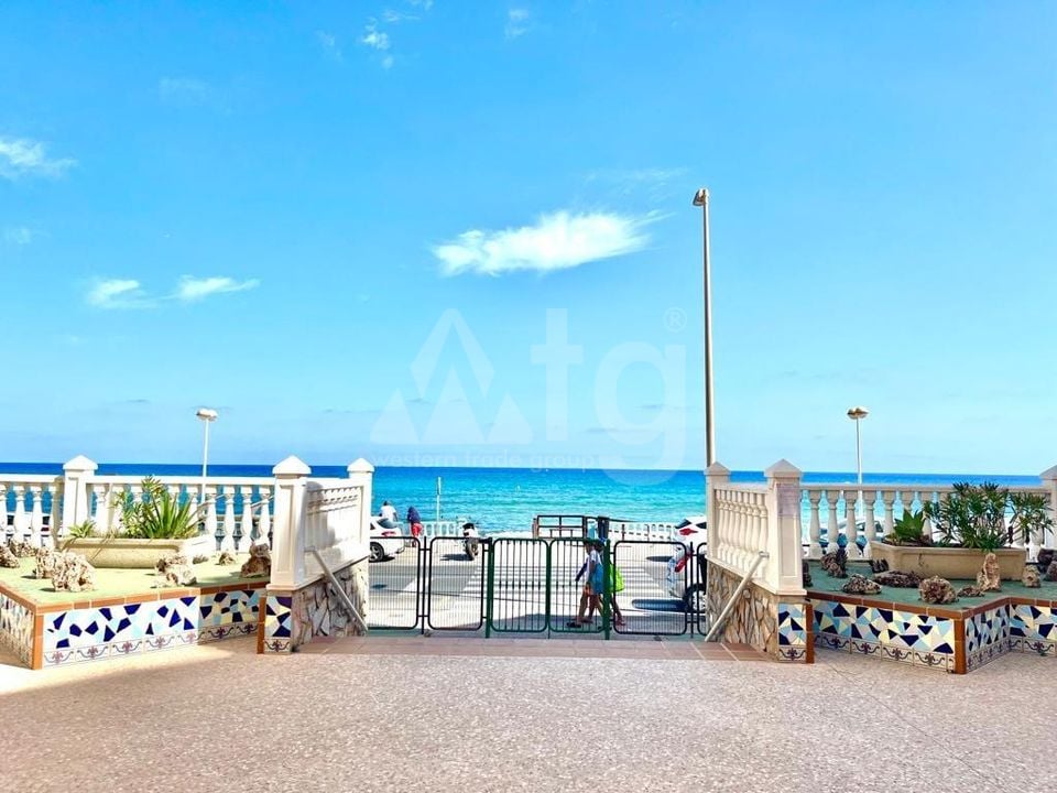 2 Schlafzimmer Penthouse-Wohnung in Torrevieja - AG151742 - Foto - 25