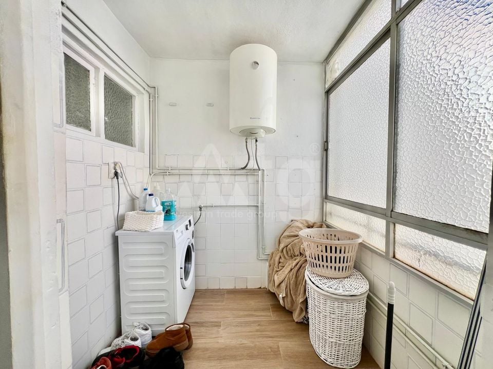 2 Schlafzimmer Penthouse-Wohnung in Torrevieja - AG151742 - Foto - 17