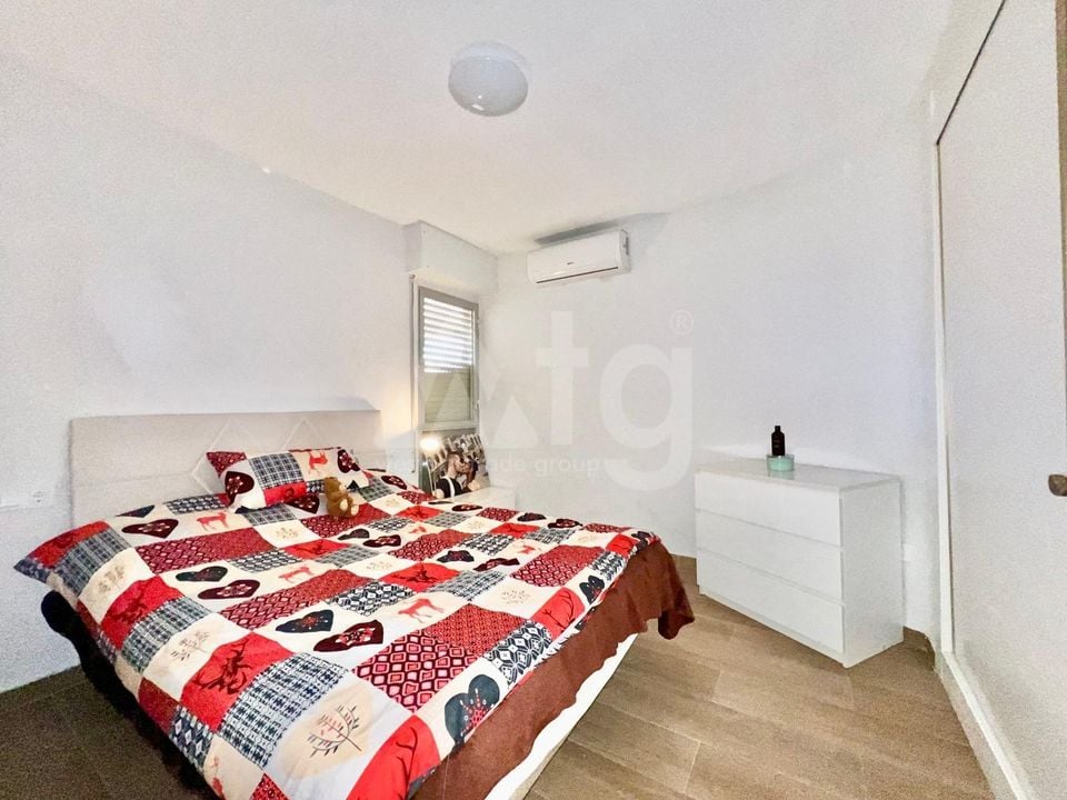 2 Schlafzimmer Penthouse-Wohnung in Torrevieja - AG151742 - Foto - 9