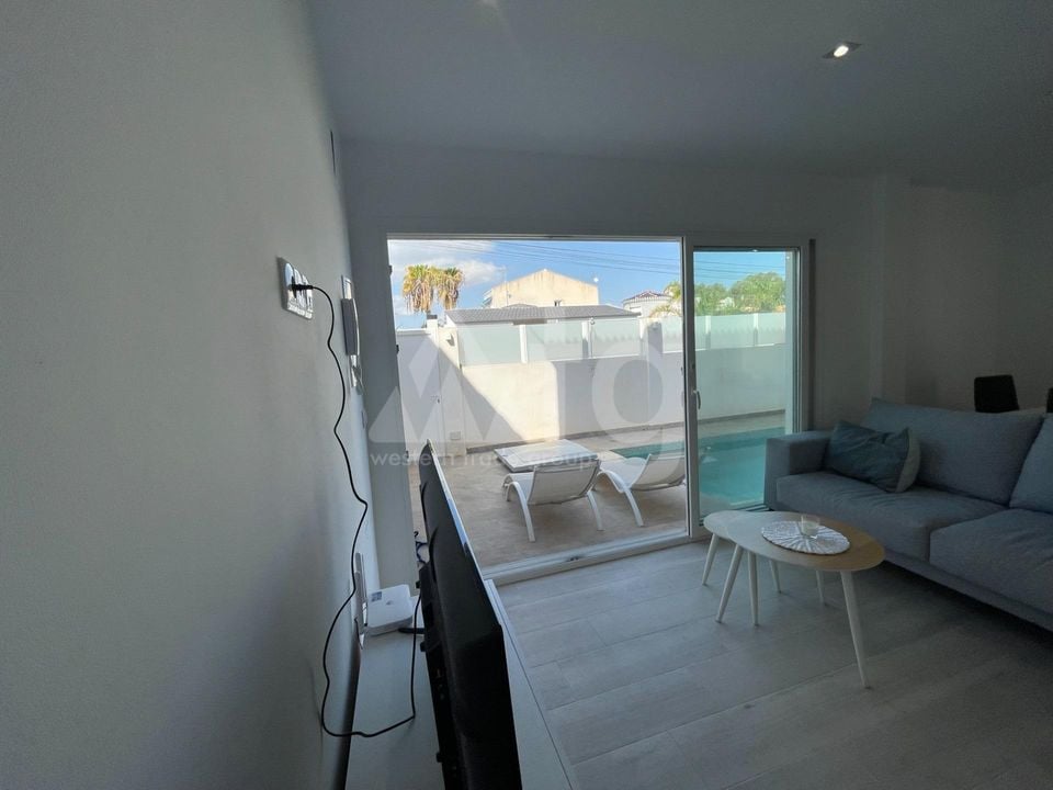 3 bedroom Bungalow in Cabo Roig - AG151767 - Photo - 4