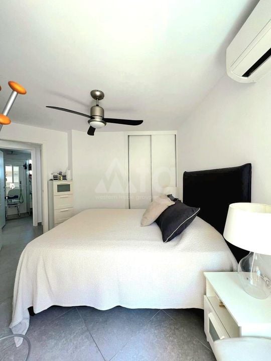 2 bedroom Apartment in Torrevieja - AG151818 - Photo - 9