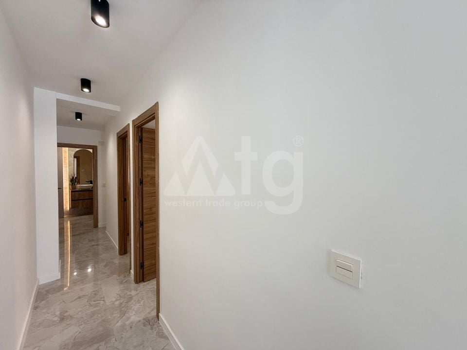 3 bedroom Penthouse in Torrevieja - AG151824 - Photo - 41