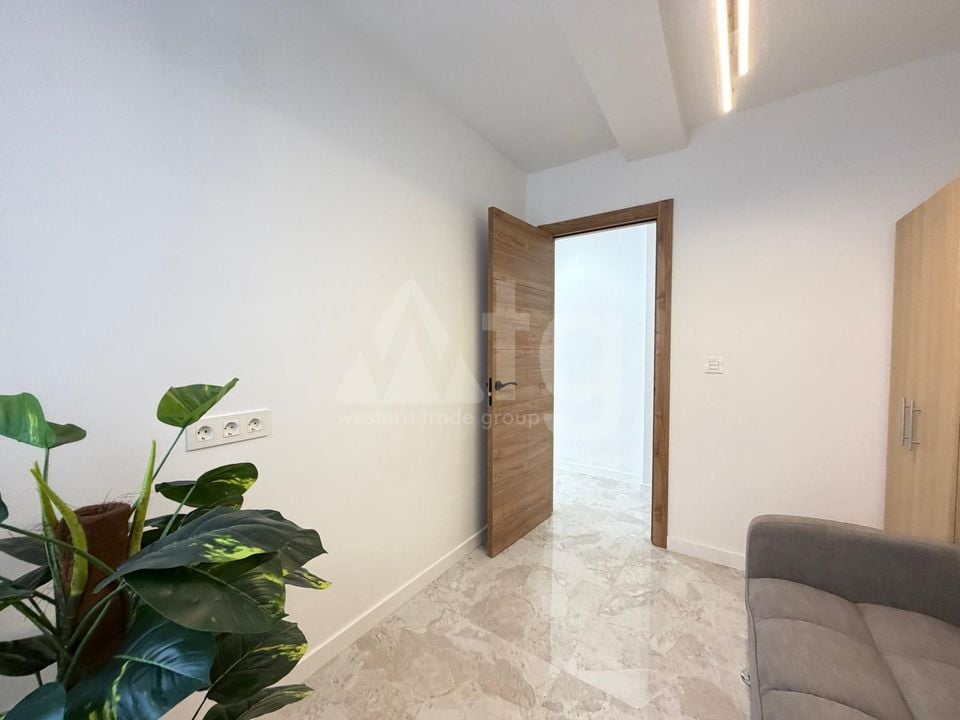 3 bedroom Penthouse in Torrevieja - AG151824 - Photo - 24
