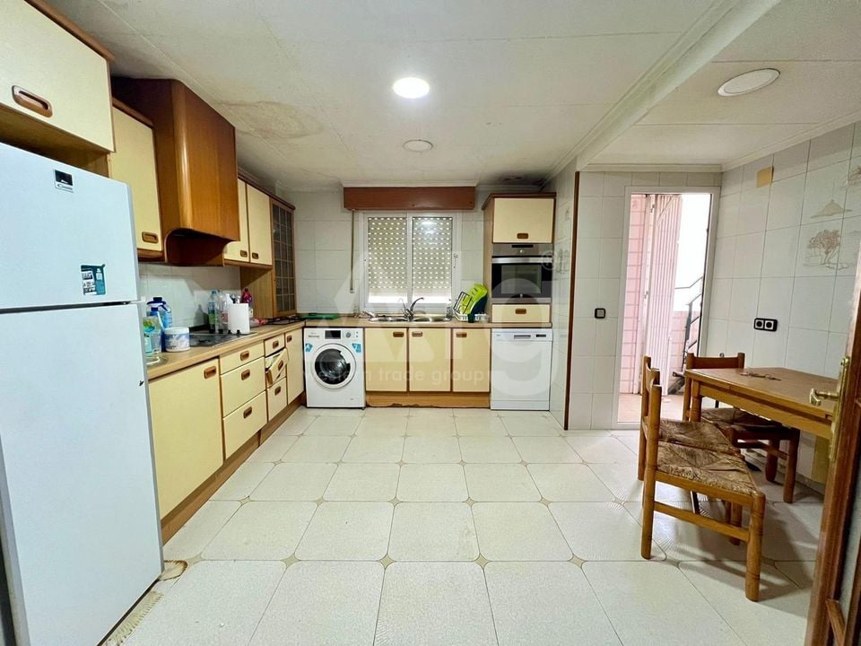 Apartamento de 4 habitaciones en Torrevieja - AG151836 - Foto - 5