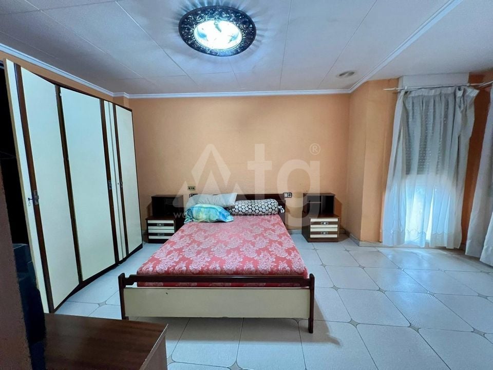 Apartamento de 4 habitaciones en Torrevieja - AG151836 - Foto - 8