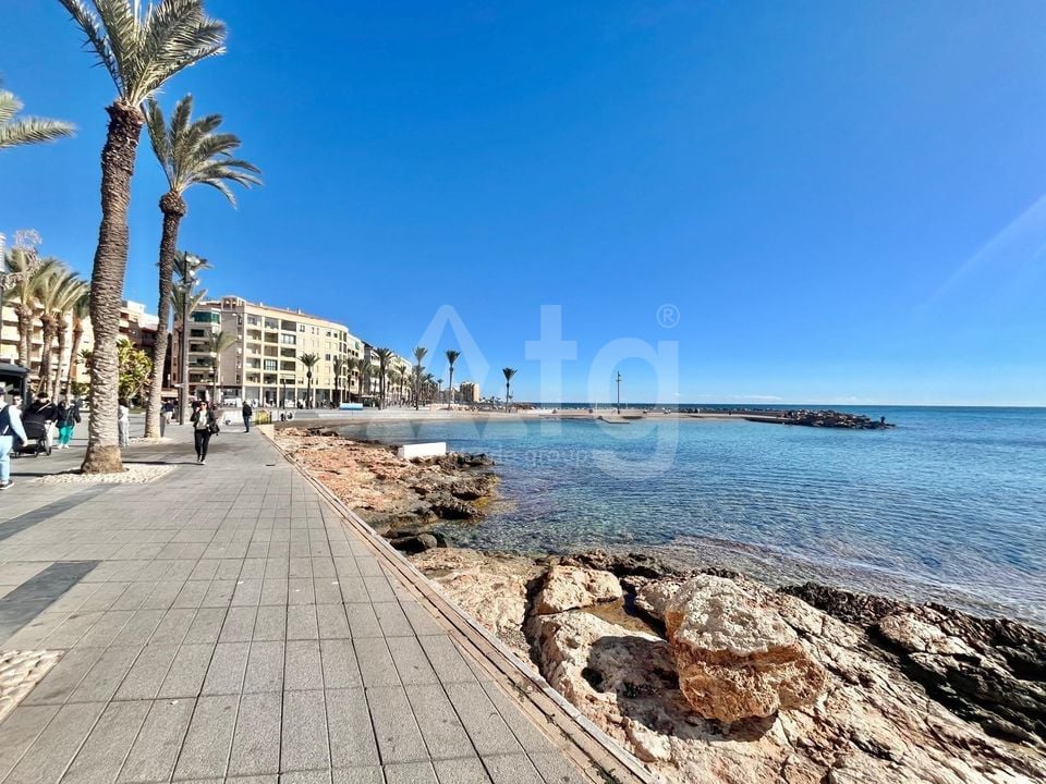 Apartamento de 4 habitaciones en Torrevieja - AG151836 - Foto - 25