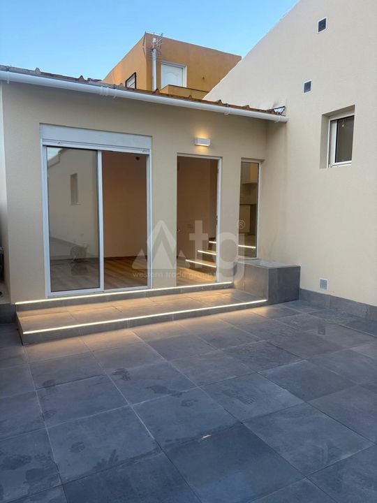 2 bedroom Townhouse in Torrevieja - AG151919 - Photo - 2