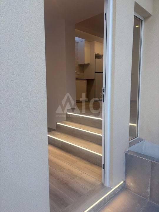 2 bedroom Townhouse in Torrevieja - AG151919 - Photo - 3