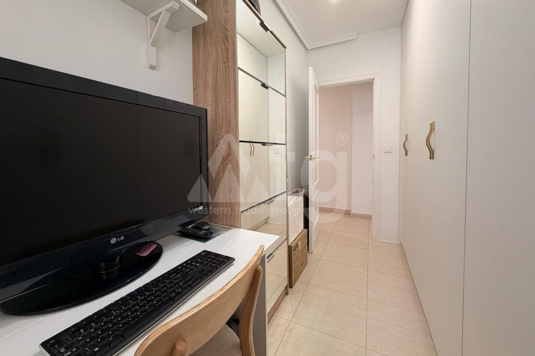 Appartement de 3 chambres à Torrevieja - AG151921 - Photo - 16