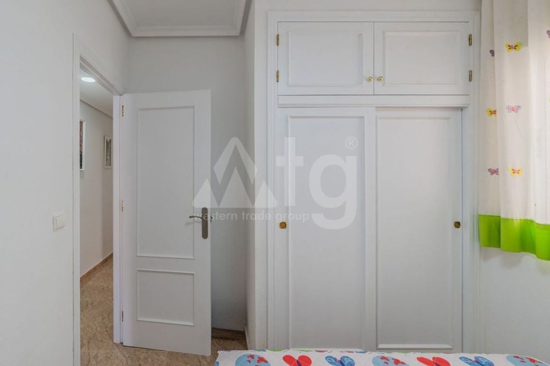 3 Schlafzimmer Penthouse-Wohnung in Torrevieja - AG151997 - Foto - 12