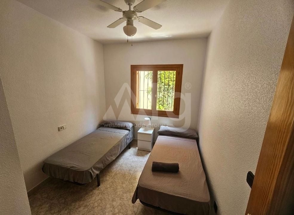 2 Schlafzimmer Bungalow in Playa Flamenca - AG152024 - Foto - 8