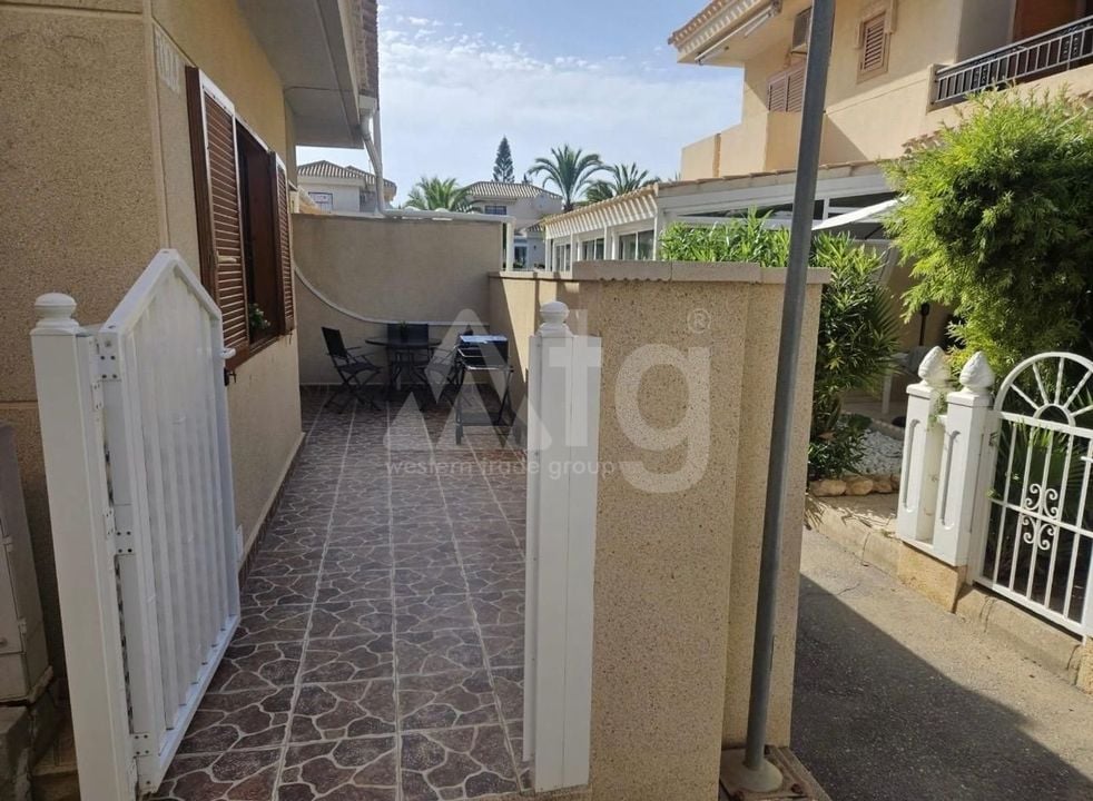 2 Schlafzimmer Bungalow in Playa Flamenca - AG152024 - Foto - 13