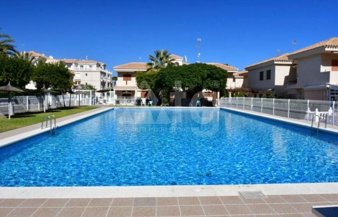 2 Schlafzimmer Bungalow in Playa Flamenca - AG152024 - Foto - 1