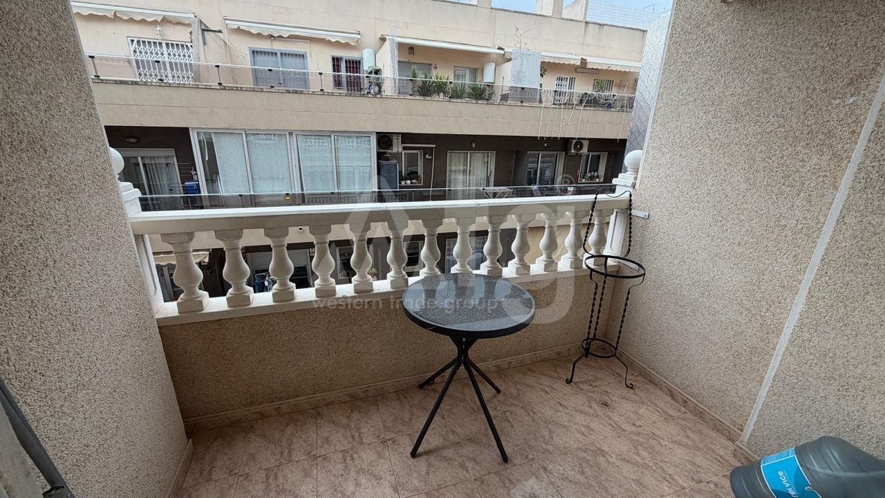 Appartement de 2 chambres à Torrevieja - AG152044 - Photo - 13
