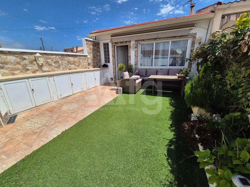 Townhouse de 2 chambres à Torrevieja - AG152068 - Photo - 1