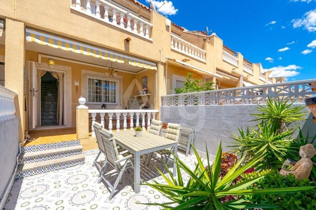 2 bedroom Townhouse in Torrevieja - AG152124 - Photo - 1