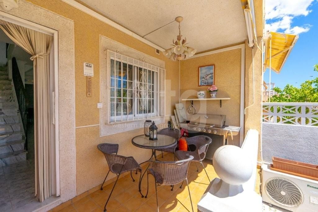 2 bedroom Townhouse in Torrevieja - AG152124 - Photo - 3