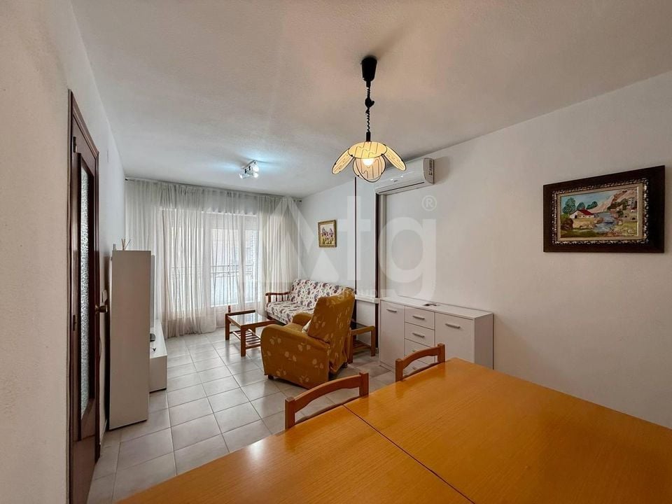 Appartement de 2 chambres à Torrevieja - AG152126 - Photo - 3