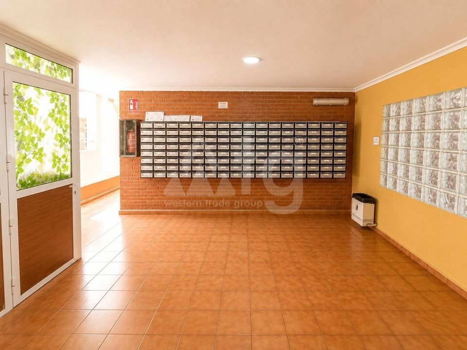 Appartement de 2 chambres à Torrevieja - AG152147 - Photo - 17