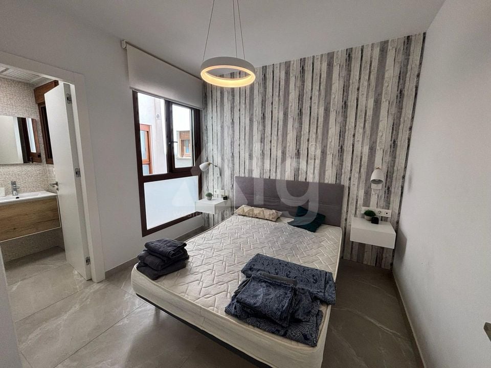 2 bedroom Apartment in Torrevieja - AG152191 - Photo - 5