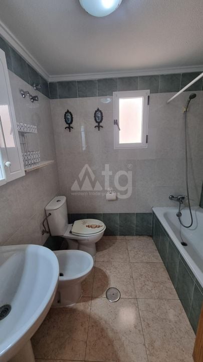 Appartement de 2 chambres à Torrevieja - AG152200 - Photo - 8