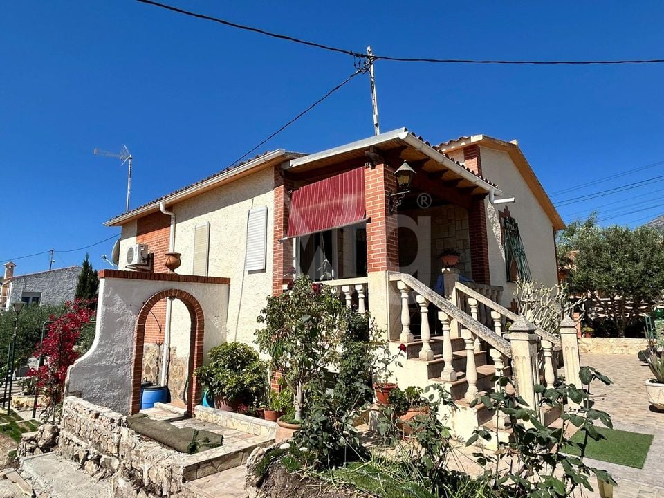 4 bedroom Villa in La Nucia - AG152232 - Photo - 8