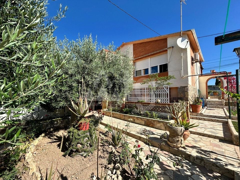 4 bedroom Villa in La Nucia - AG152232 - Photo - 1