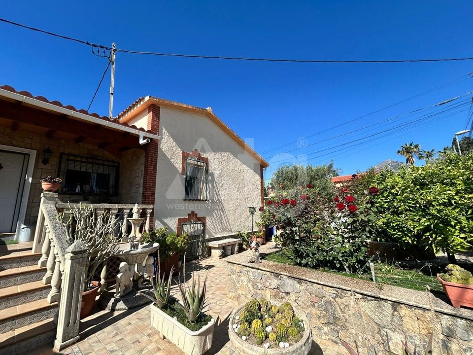 4 bedroom Villa in La Nucia - AG152232 - Photo - 3