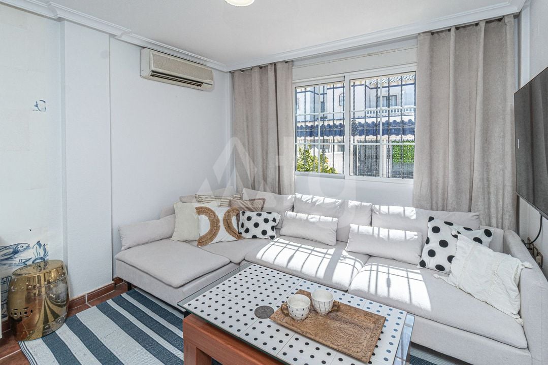 Villa de 3 chambres à Orihuela Costa - AG152277 - Photo - 3