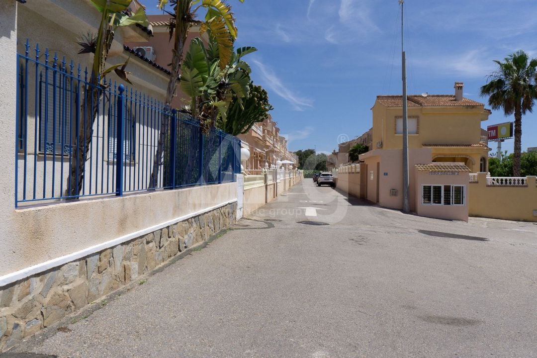 Townhouse de 3 chambres à Orihuela Costa - AG152279 - Photo - 26