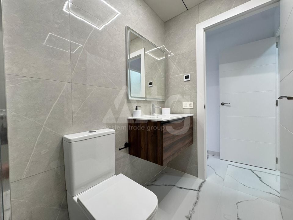2 bedroom Apartment in Torrevieja - AG152347 - Photo - 16