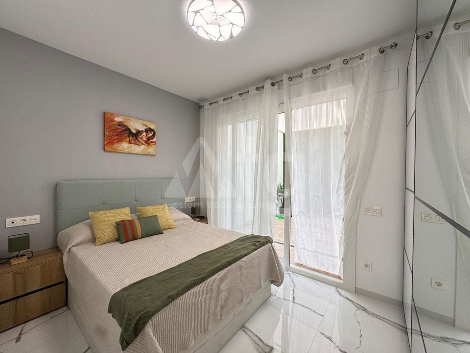2 bedroom Apartment in Torrevieja - AG152347 - Photo - 17