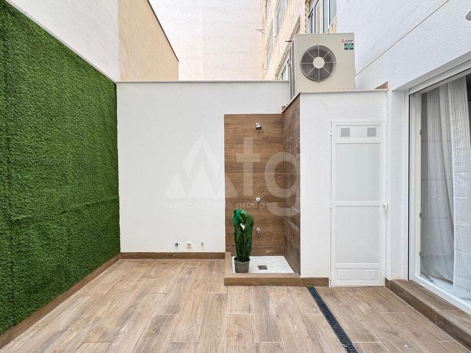 2 bedroom Apartment in Torrevieja - AG152347 - Photo - 28