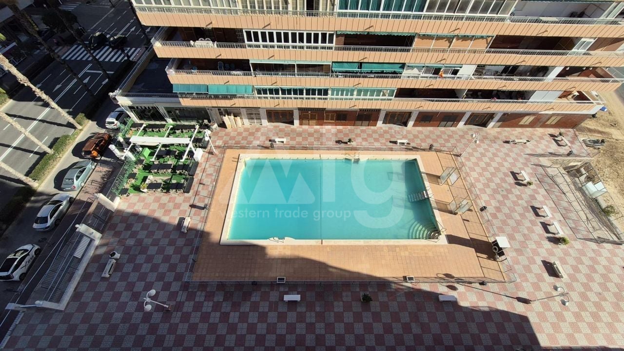 Appartement de 3 chambres à Torrevieja - AG152367 - Photo - 1
