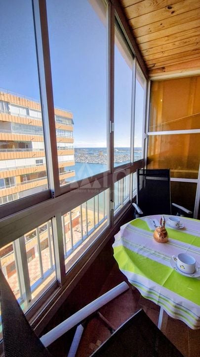 Appartement de 3 chambres à Torrevieja - AG152367 - Photo - 13