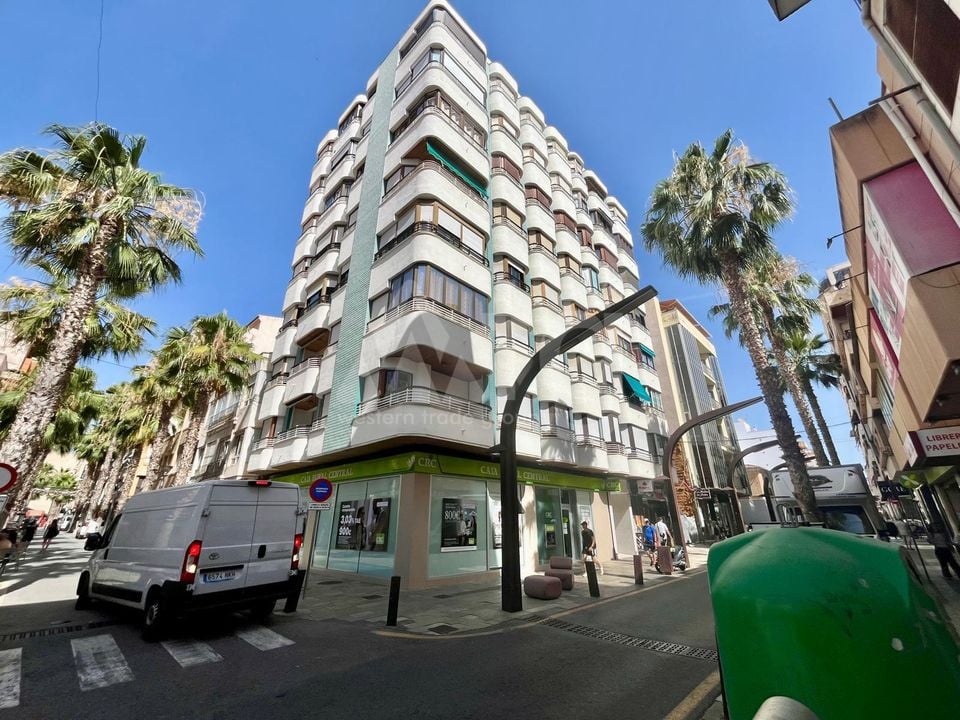 3 bedroom Apartment in Torrevieja - AG152398 - Photo - 2